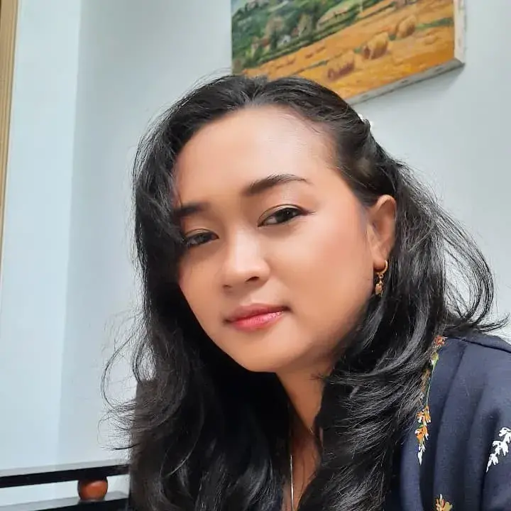 Nining Agusti Wahyu Ningsih
