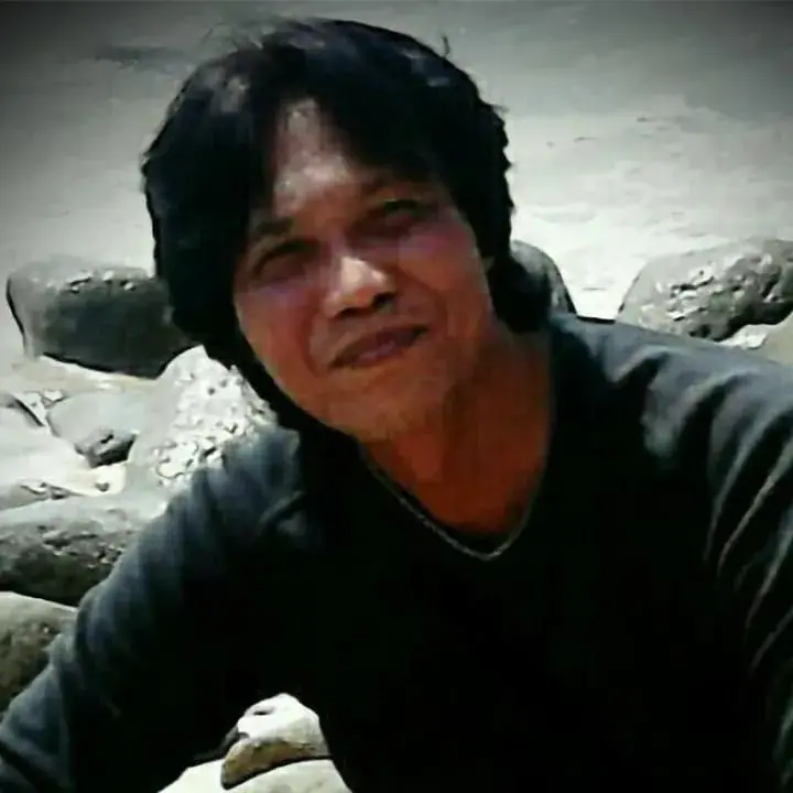 Sentot Usdek Hidayat