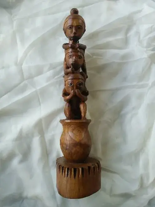 Raja Telu Hakanduang